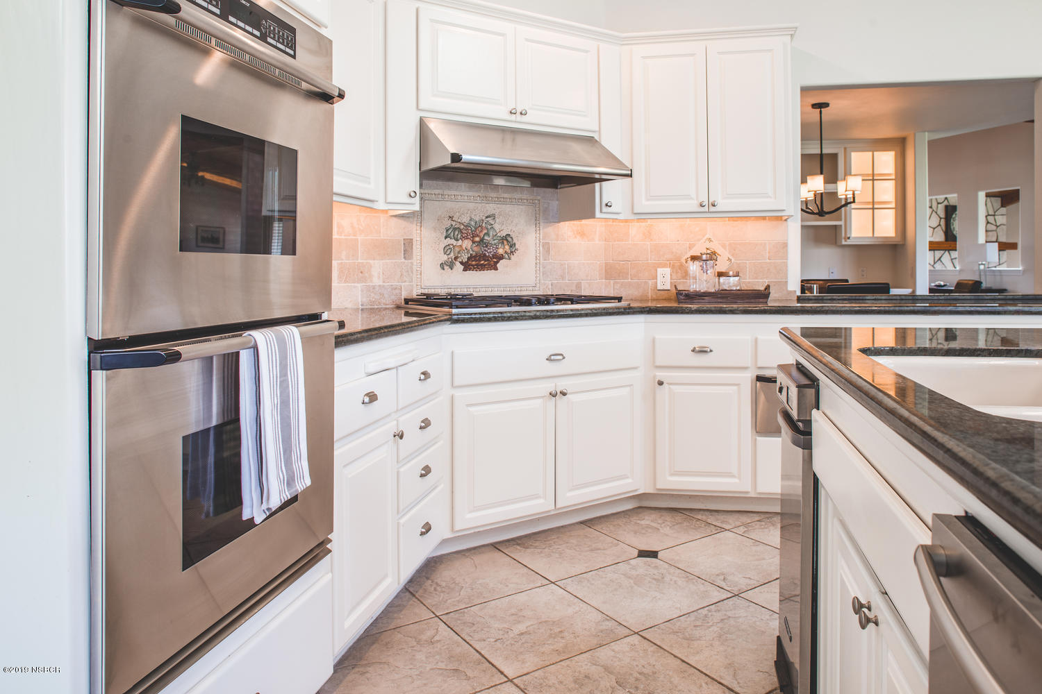 1062 Highland Road Santa Ynez, CA 93460 - Photo 9 of 43 Kitchen