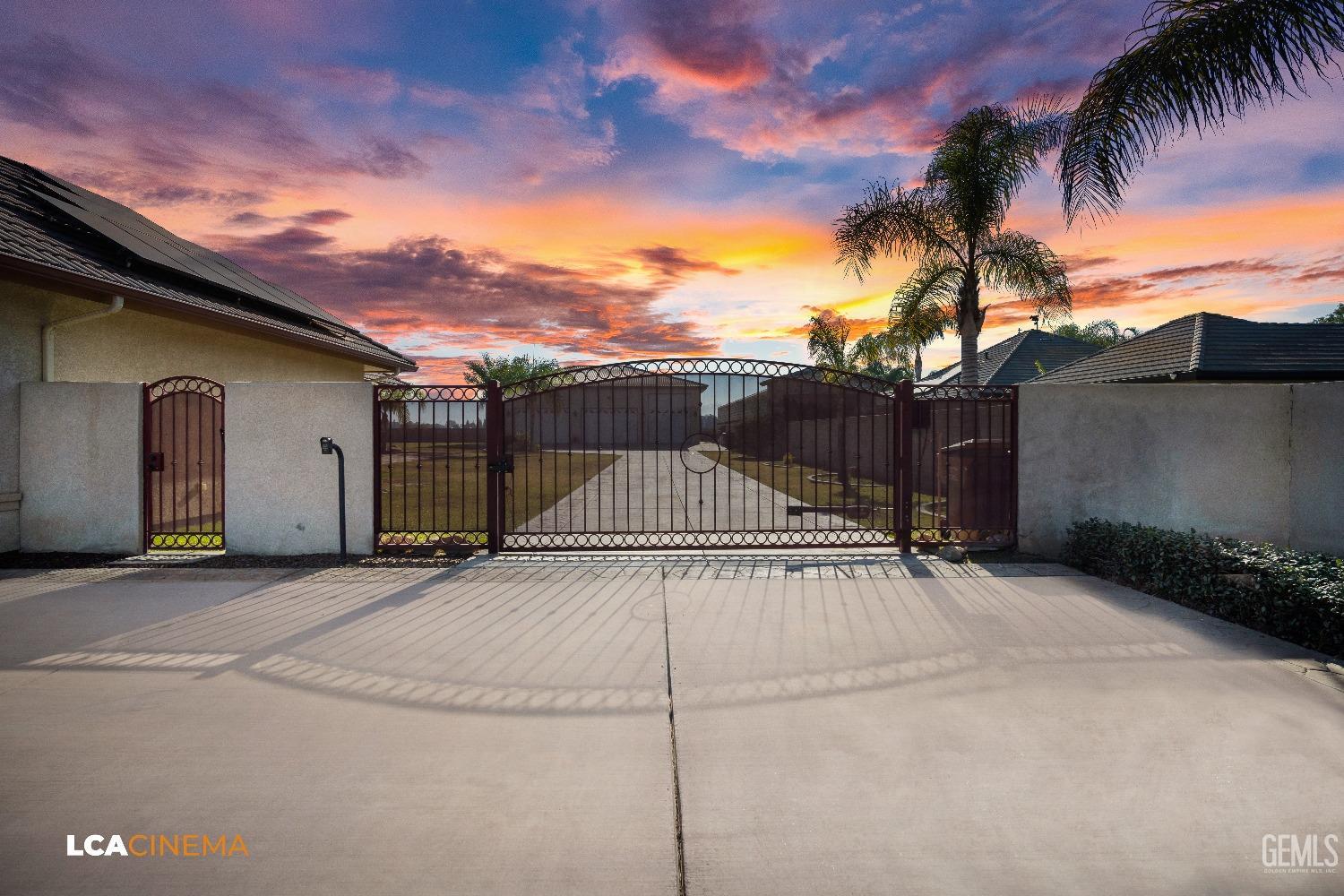 Undisclosed Address Bakersfield, CA 93314 - Photo 17 of 71