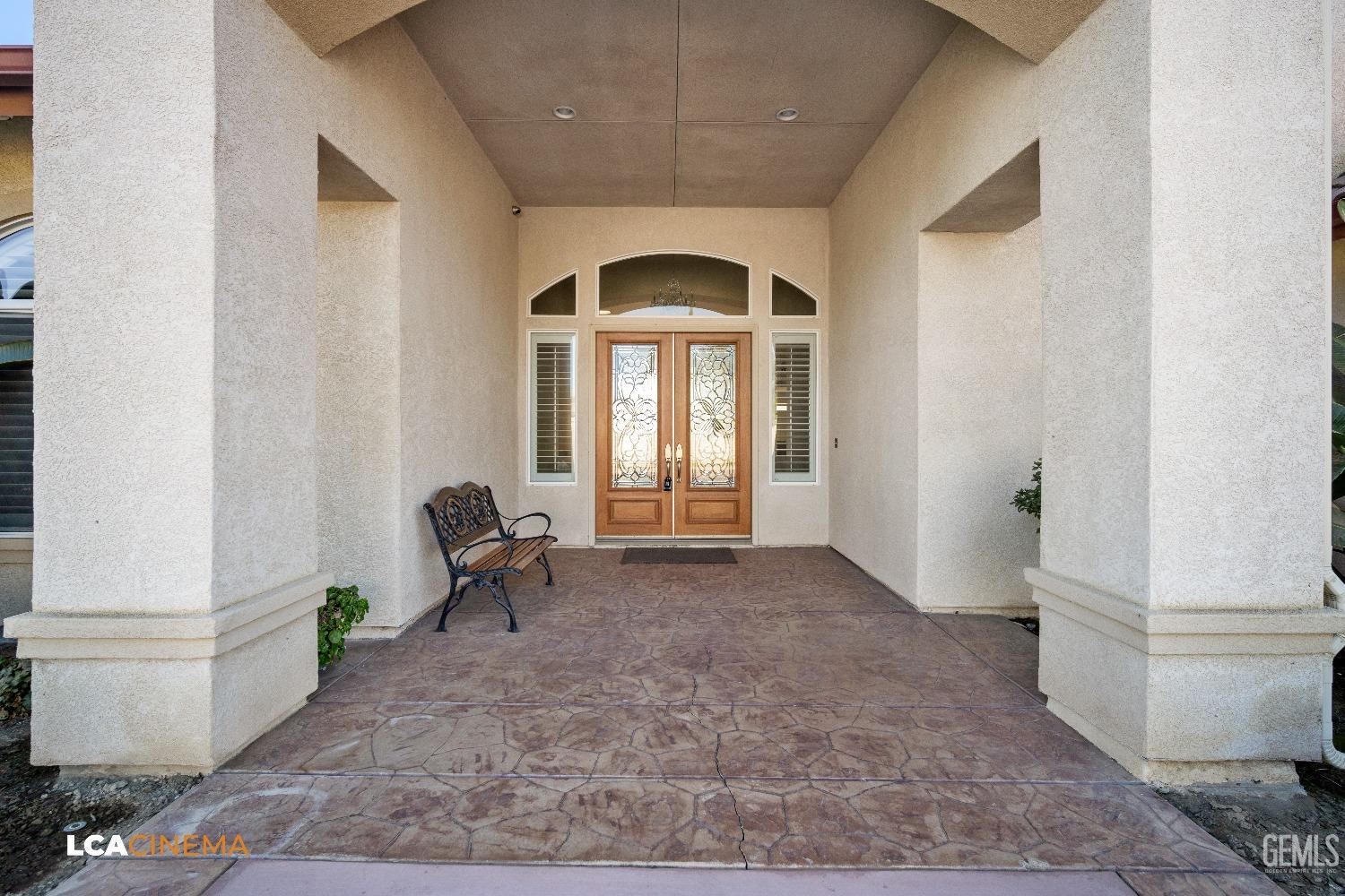 Undisclosed Address Bakersfield, CA 93314 - Photo 21 of 71 a living room with furniture and a window