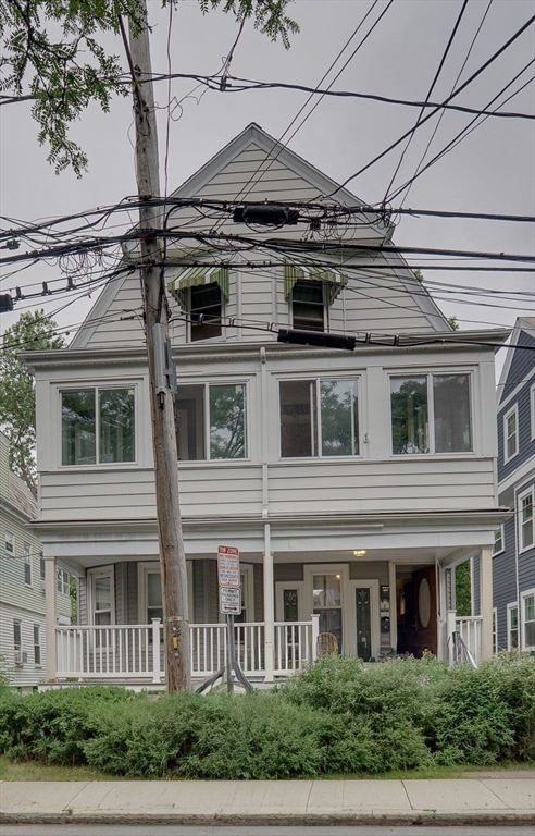 40 Simpson Avenue Somerville, MA 02144 - Photo 2 of 34