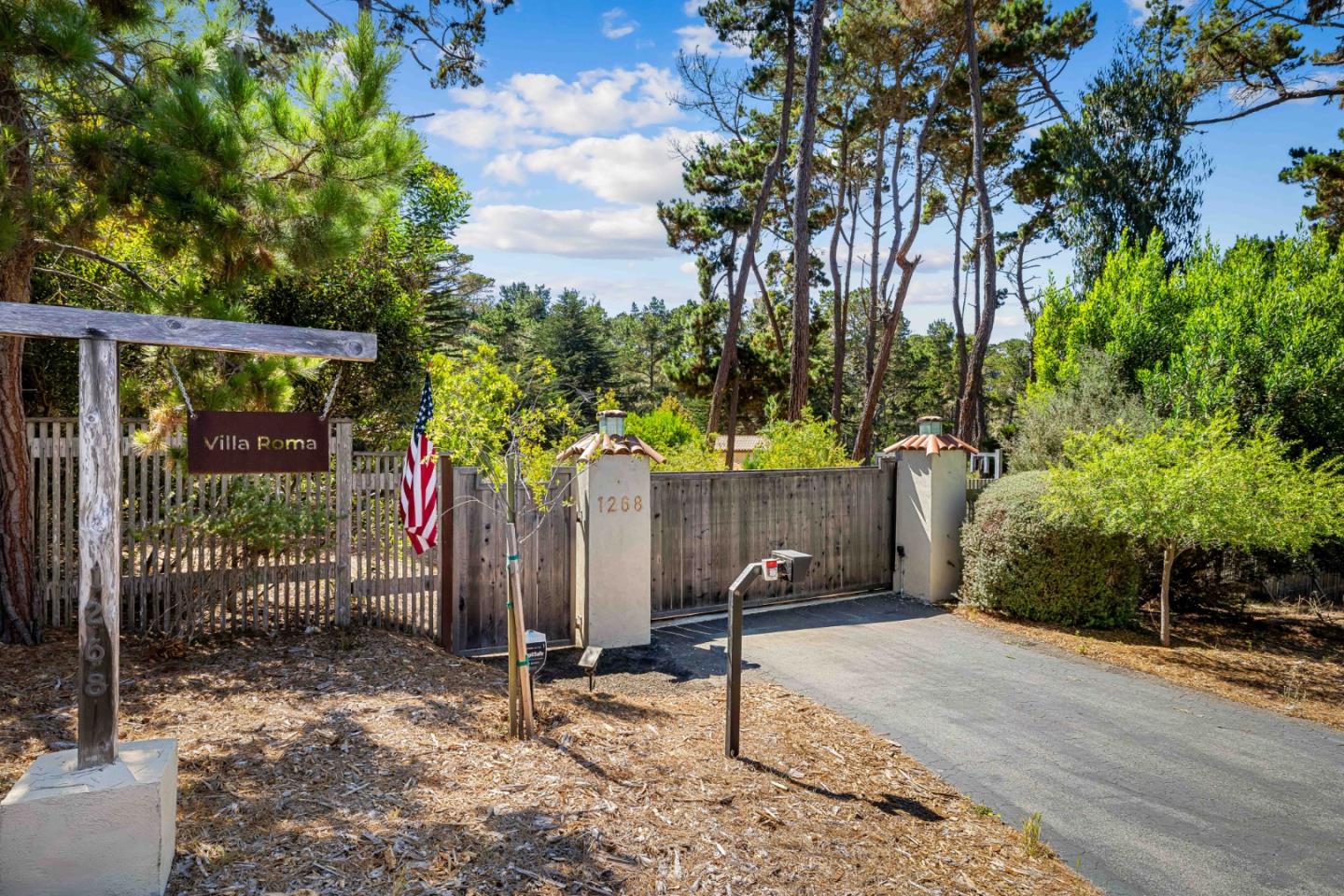 1268 Viscaino Road Pebble Beach, CA 93953 - Photo 40 of 47