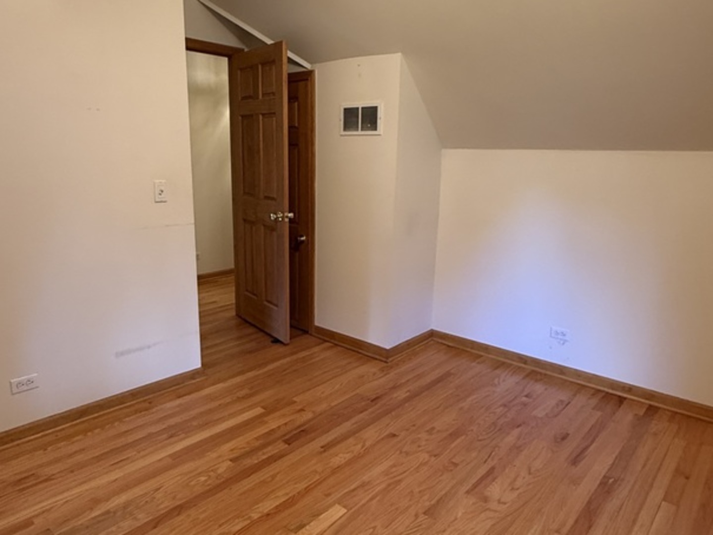 125 Maple Court, Unit 1 Geneva, IL 60134 - Photo 12 of 14