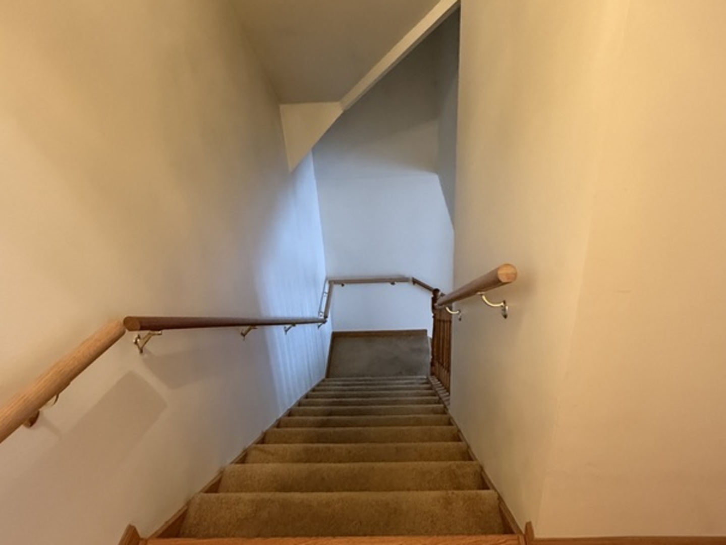 125 Maple Court, Unit 1 Geneva, IL 60134 - Photo 7 of 14