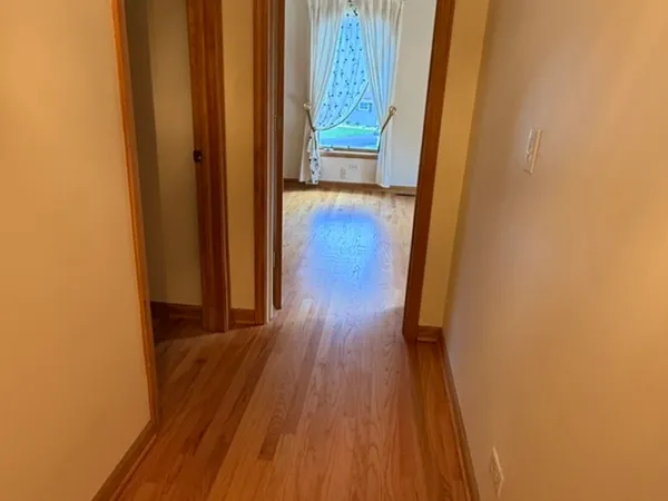 $2,950 | 125 Maple Court, Unit 1, Geneva, IL 60134