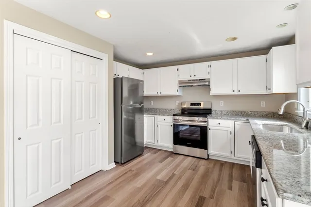 $2,750 | 33 Fuller Avenue, Unit 33, Attleboro, MA 02703