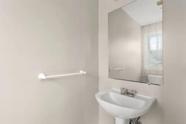 $2,750 | 33 Fuller Avenue, Unit 33, Attleboro, MA 02703