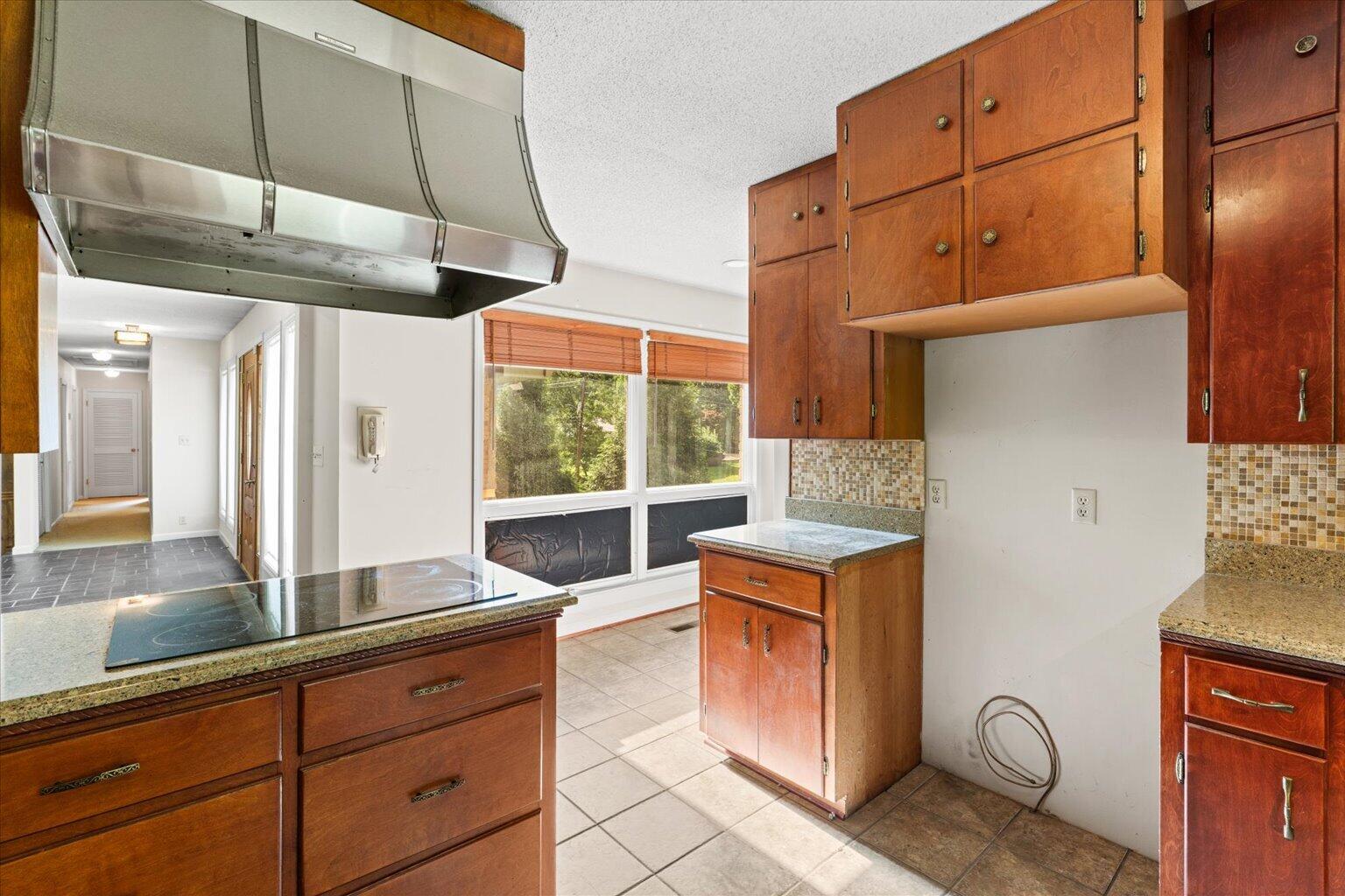 3630 Elder Mountain Road Chattanooga, TN 37419 - Photo 20 of 37 19-DSC06628