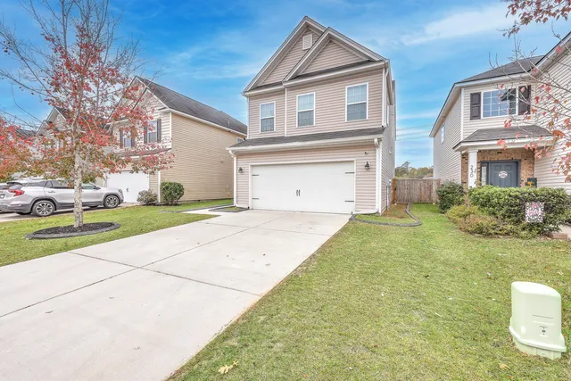 $325,000 | 232 Swamp Creek Lane, Moncks Corner, SC 29461