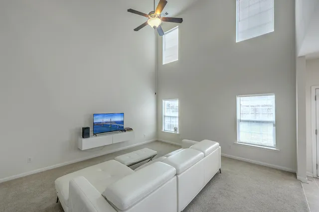 $325,000 | 232 Swamp Creek Lane, Moncks Corner, SC 29461