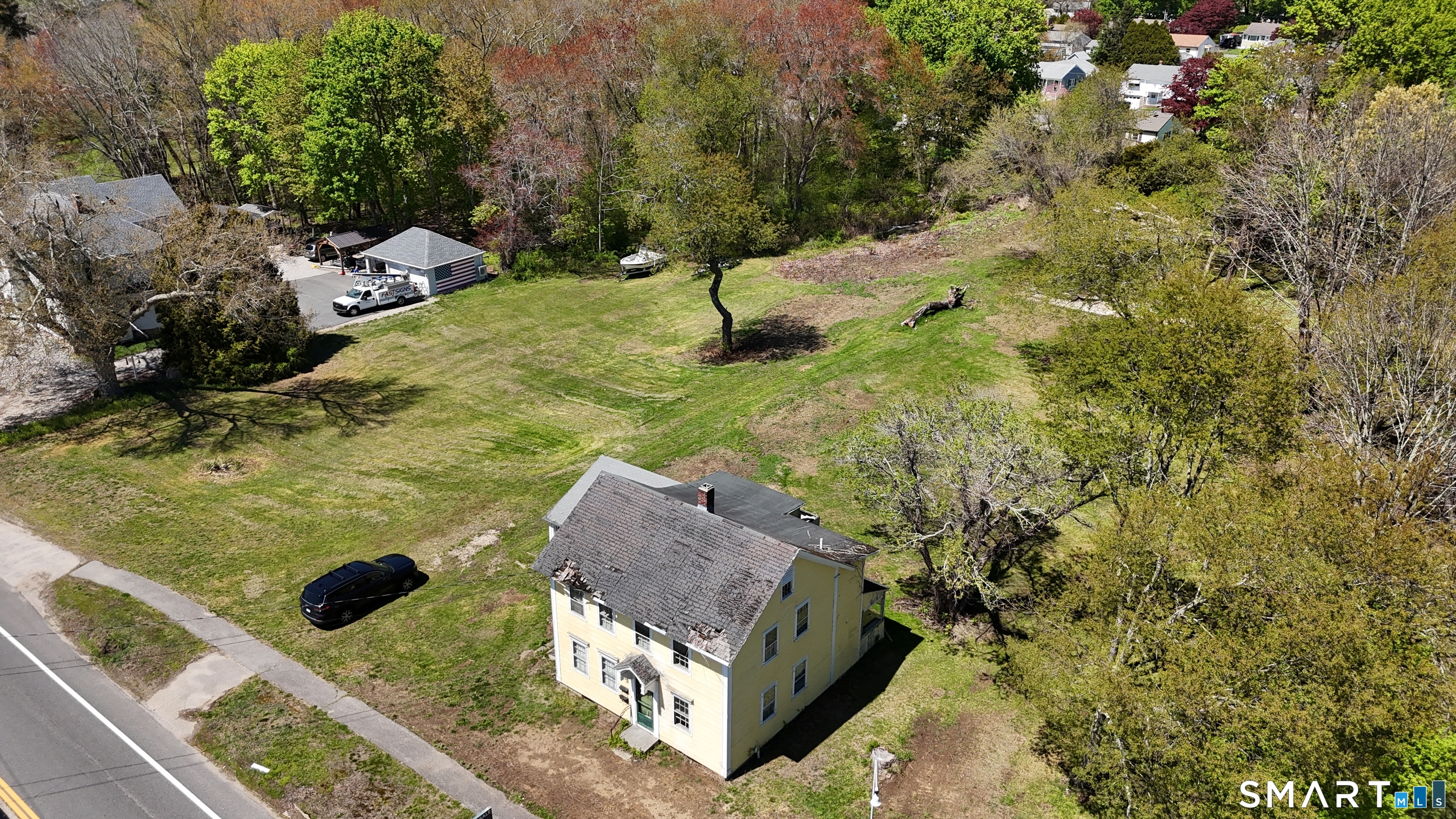 213 Boston Post Road Waterford, CT 06385 - Photo 8 of 12