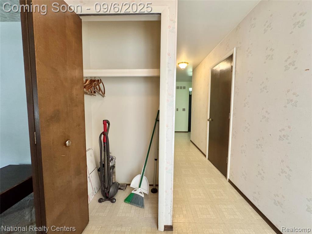 9915 Beech Daly Road Taylor, MI 48180 - Photo 5 of 45 Gallery Image 5
