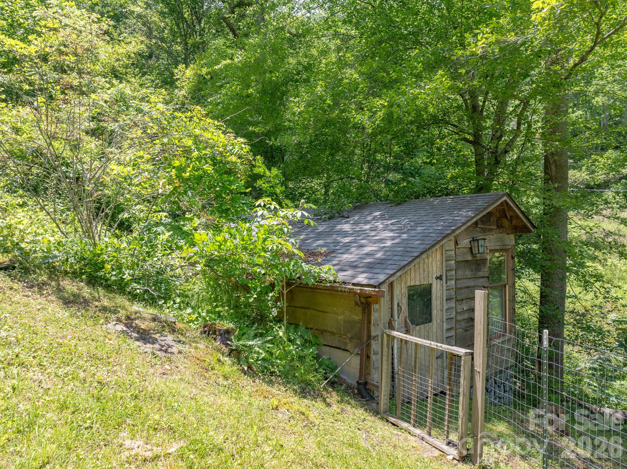 295 Richmond Road Bakersville, NC 28705 - Photo 25 of 33