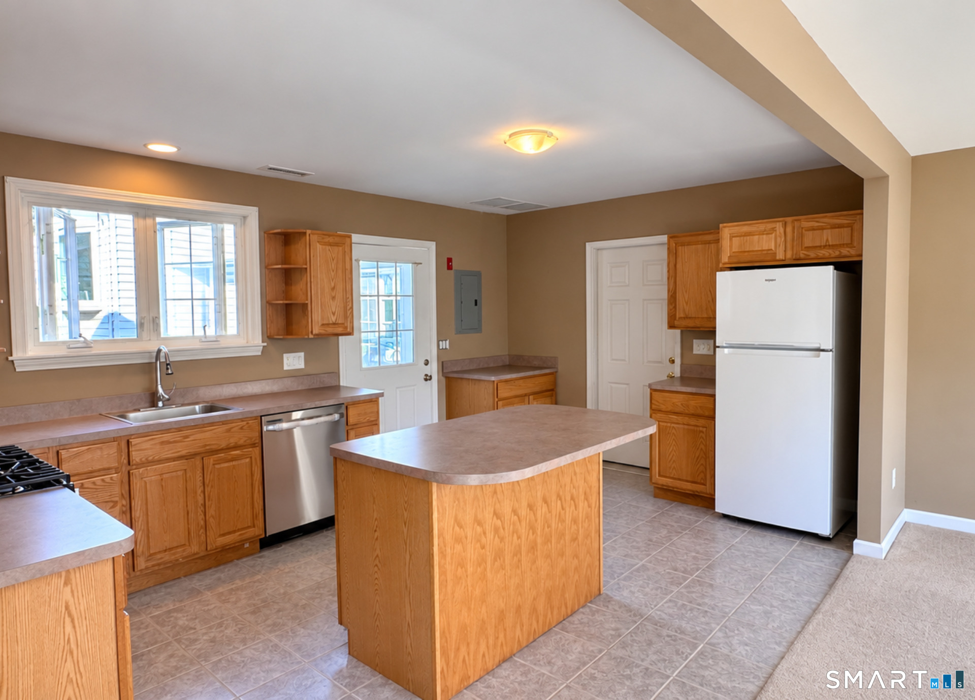 183 Powder Hill Road Middlefield, CT 06455 - Photo 5 of 11 Gallery Image 5