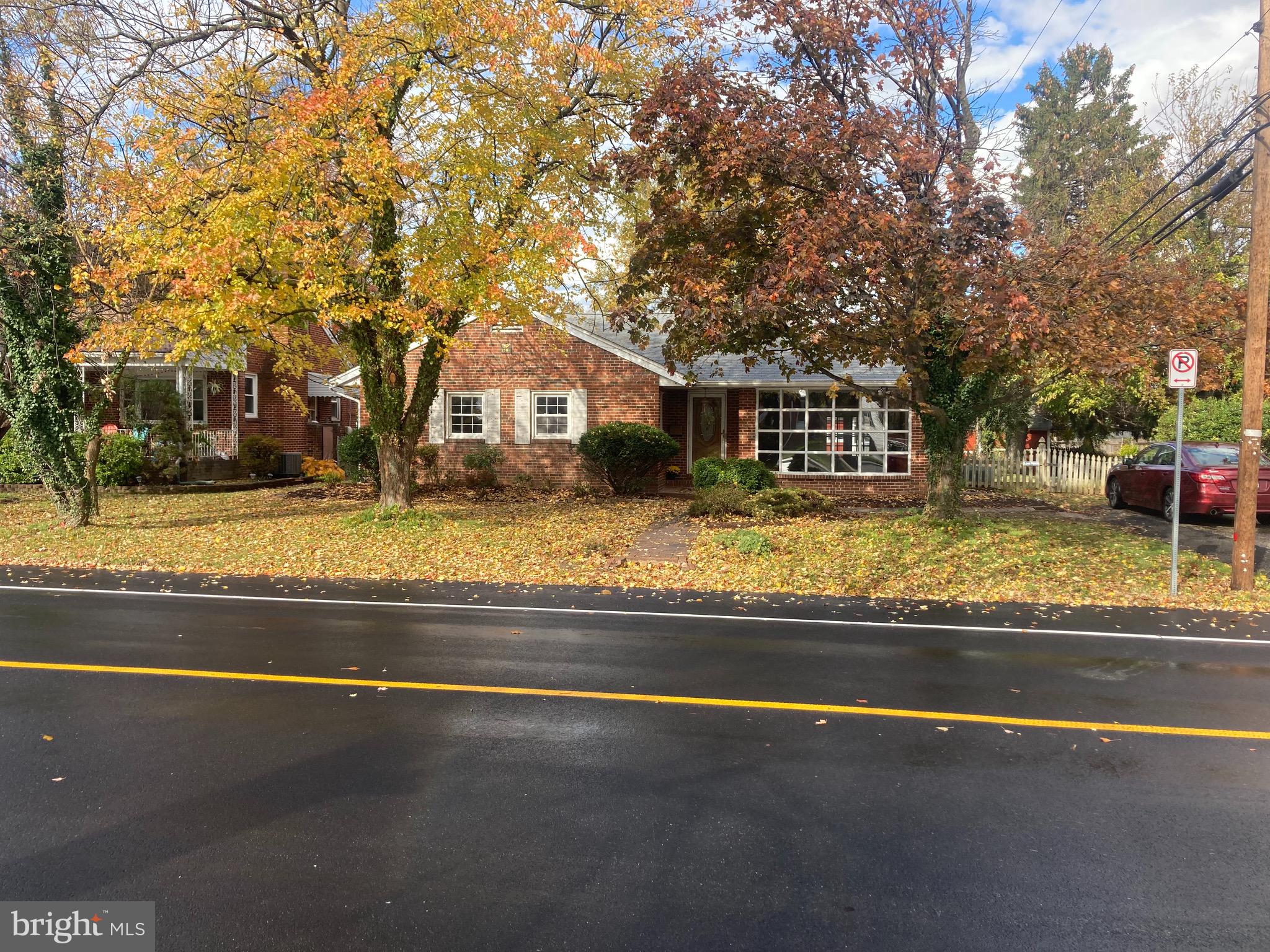 602 East Maple Road Linthicum Heights, MD 21090 - Photo 3 of 66 Front Exterior