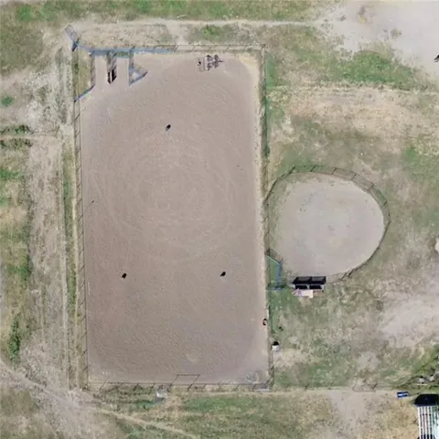 $500,000 | 17228 White Road, Green Ridge, MO 65332