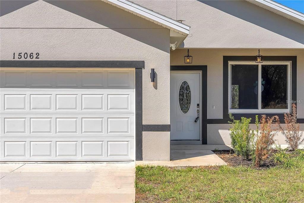 15062 Southwest 63rd Court Road Ocala, FL 34473 - Photo 2 of 37