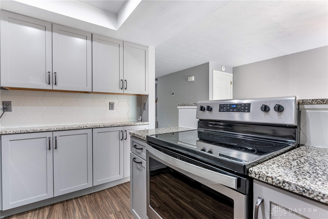 5891 Overbrooke Road Dayton, OH 45440 - Photo 11 of 22 Kitchen