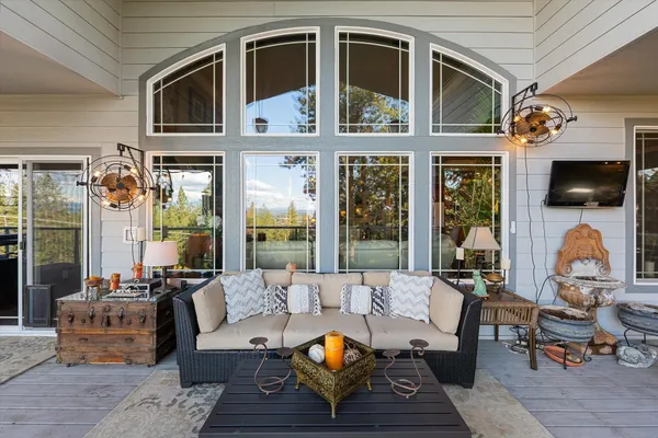 $925,000 | 1414 West Ardmore Drive, Spokane, WA 99218