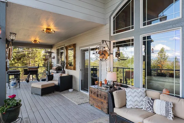 $925,000 | 1414 West Ardmore Drive, Spokane, WA 99218