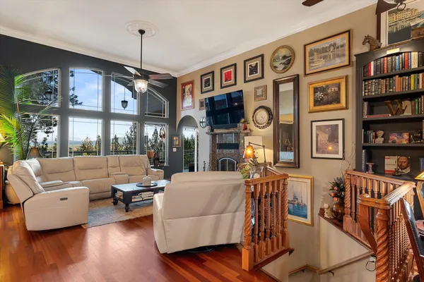 $925,000 | 1414 West Ardmore Drive, Spokane, WA 99218