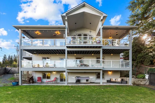 $925,000 | 1414 West Ardmore Drive, Spokane, WA 99218