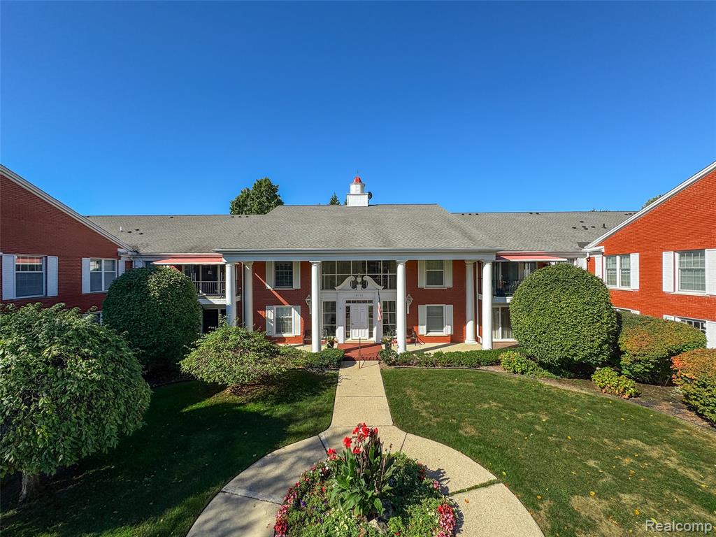 19710 West 13 Mile Road, Unit 108 Beverly Hills, MI 48025 - Photo 41 of 48