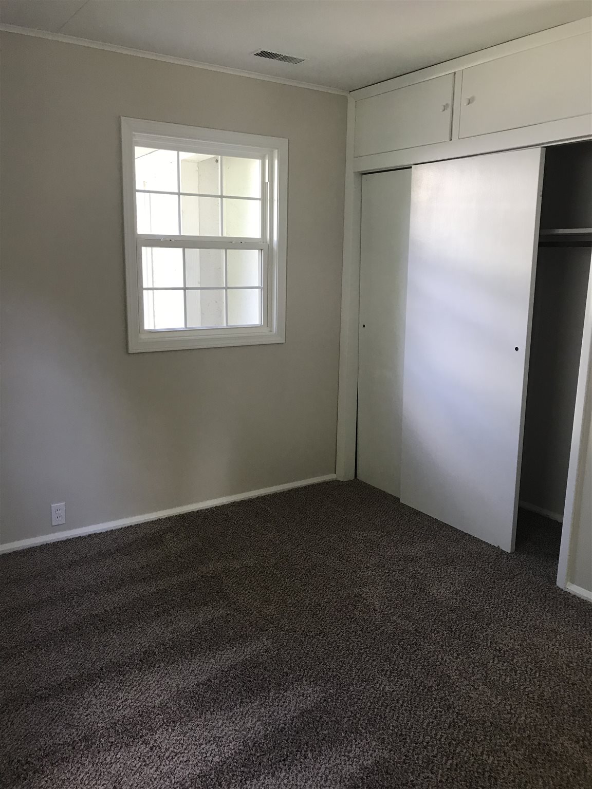 5001 Sherbrooke Road Evansville, IN 47710 - Photo 11 of 15 Gallery Image 11