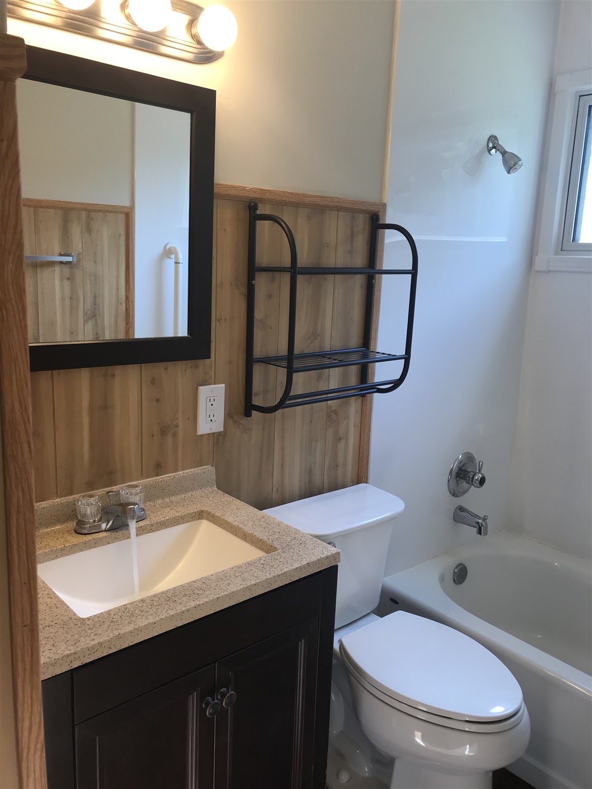 5001 Sherbrooke Road Evansville, IN 47710 - Photo 8 of 15 Gallery Image 8