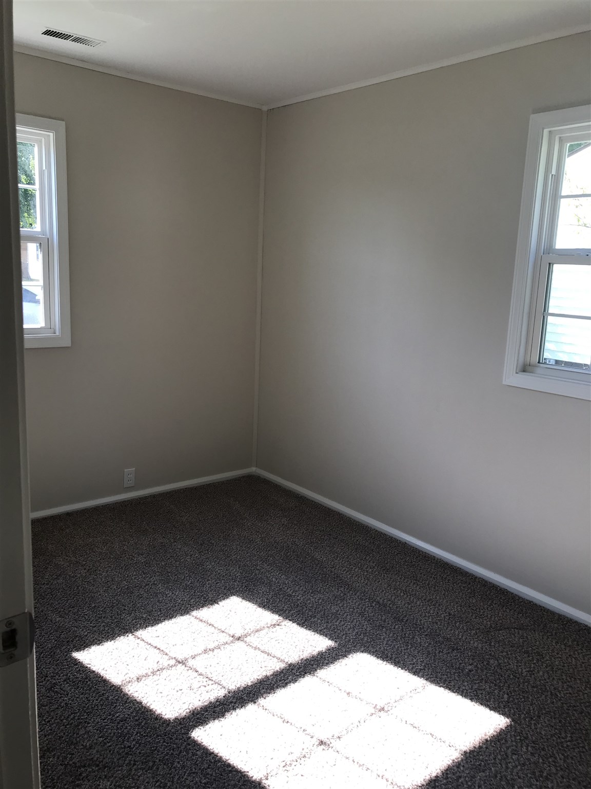 5001 Sherbrooke Road Evansville, IN 47710 - Photo 9 of 15 Gallery Image 9