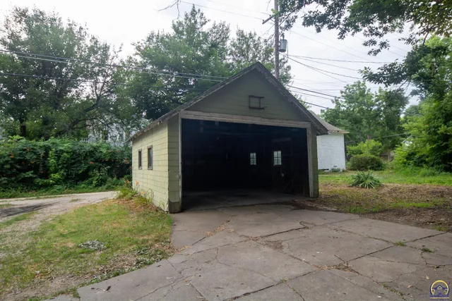 $114,900 | 821 Union Street, Emporia, KS 66801