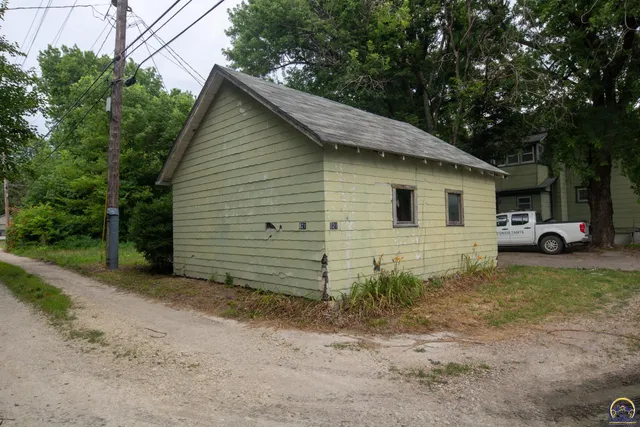 $114,900 | 821 Union Street, Emporia, KS 66801