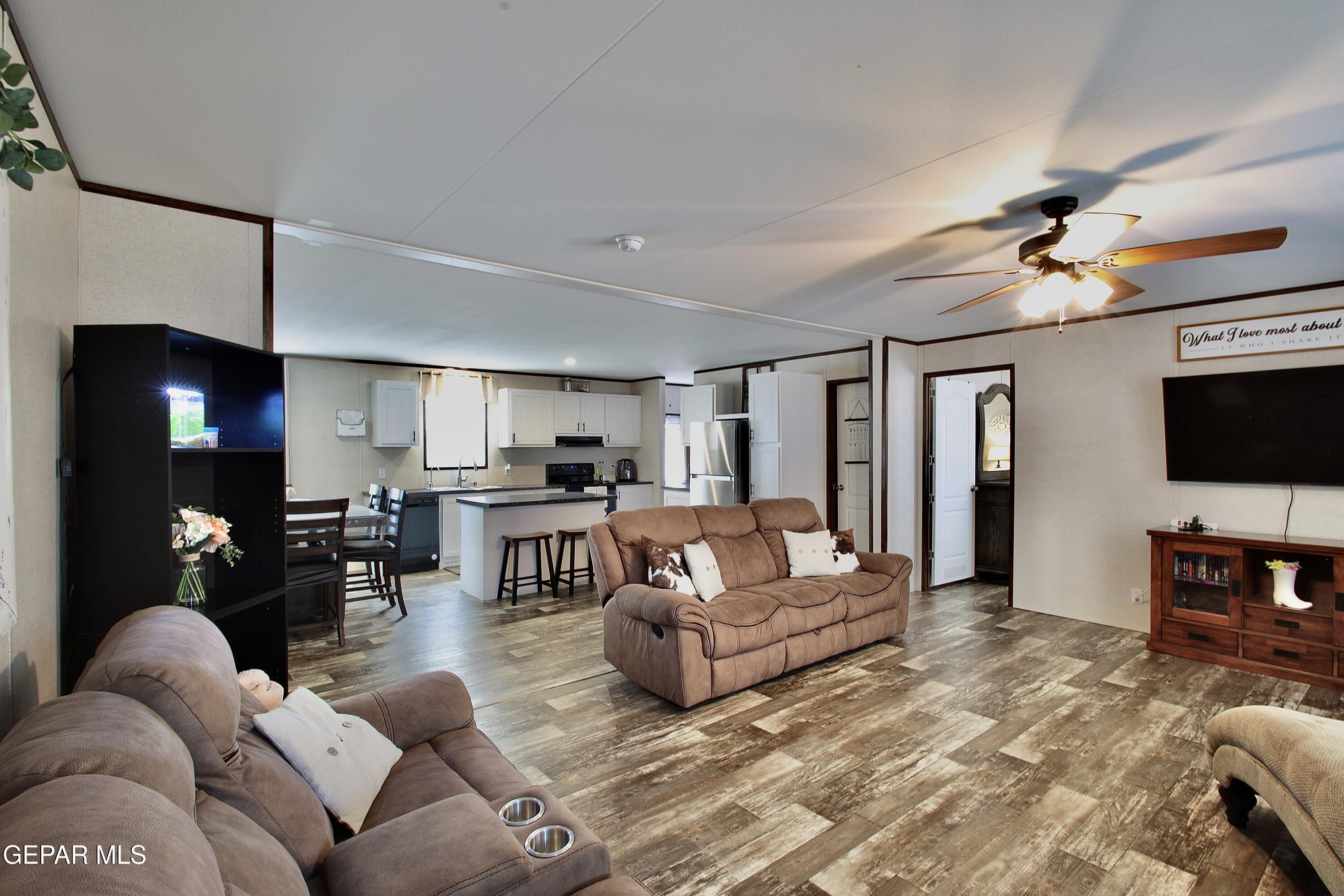 380 Burbridge Road Clint, TX 79836 - Photo 13 of 57 D54BA22E-2ABA-4C75-836A-B2A516736240
