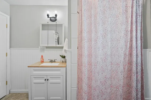 $234,900 | 173 Shady Ln Drive, Wabash, IN 46992