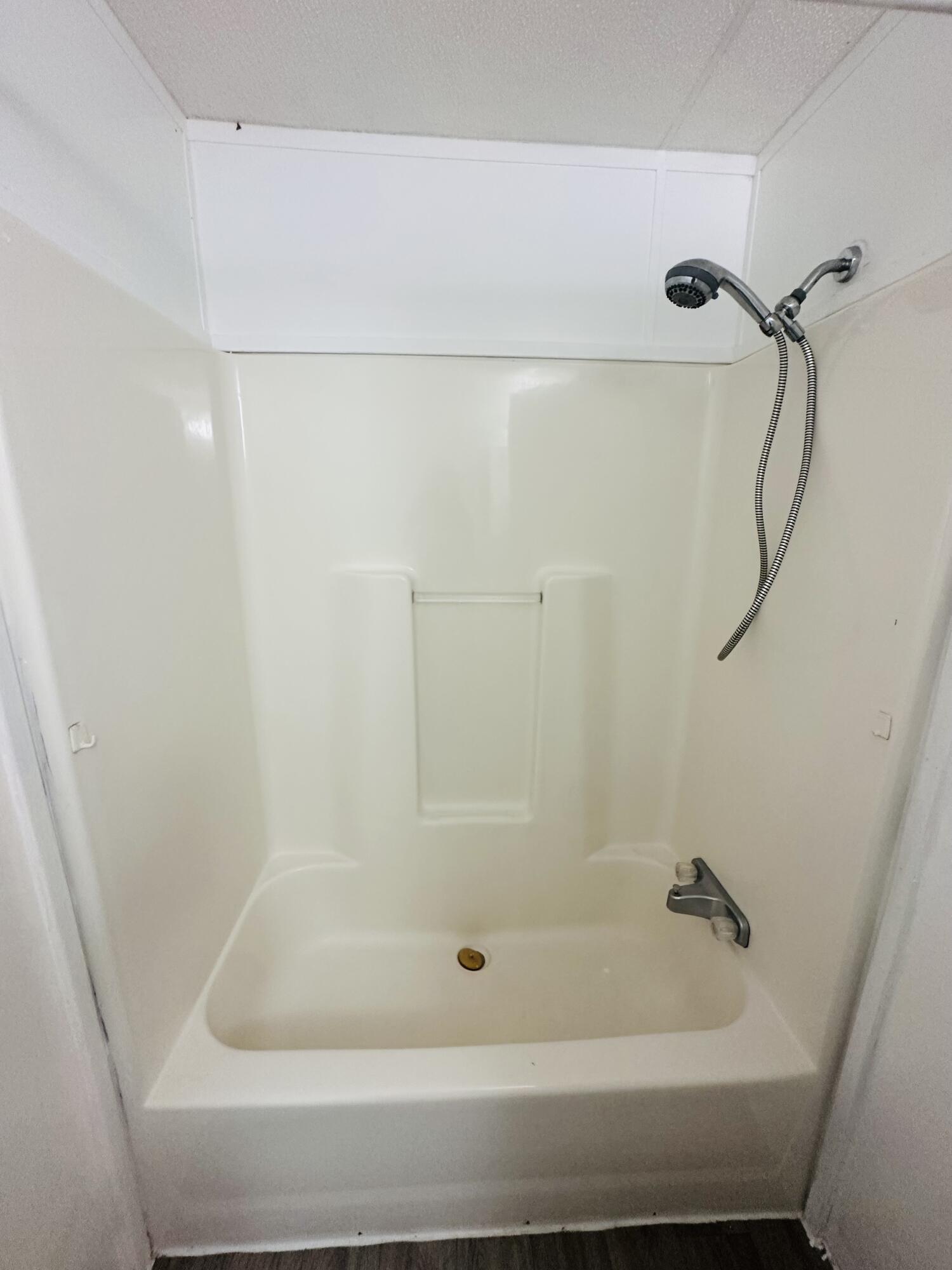 1980 Williams Ditch Road Cantonment, FL 32533 - Photo 13 of 18 a bathroom with a shower