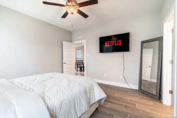 $2,190 | 11222 Casina View, San Antonio, TX 78249
