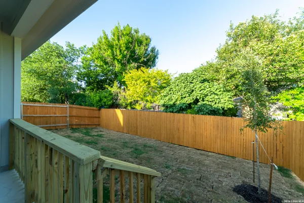 $2,190 | 11222 Casina View, San Antonio, TX 78249