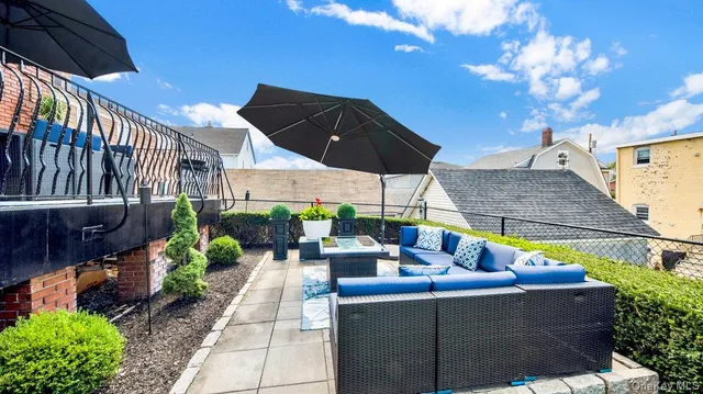 $1,799,999 | 27 Woodside Avenue, Harrison, NY 10604