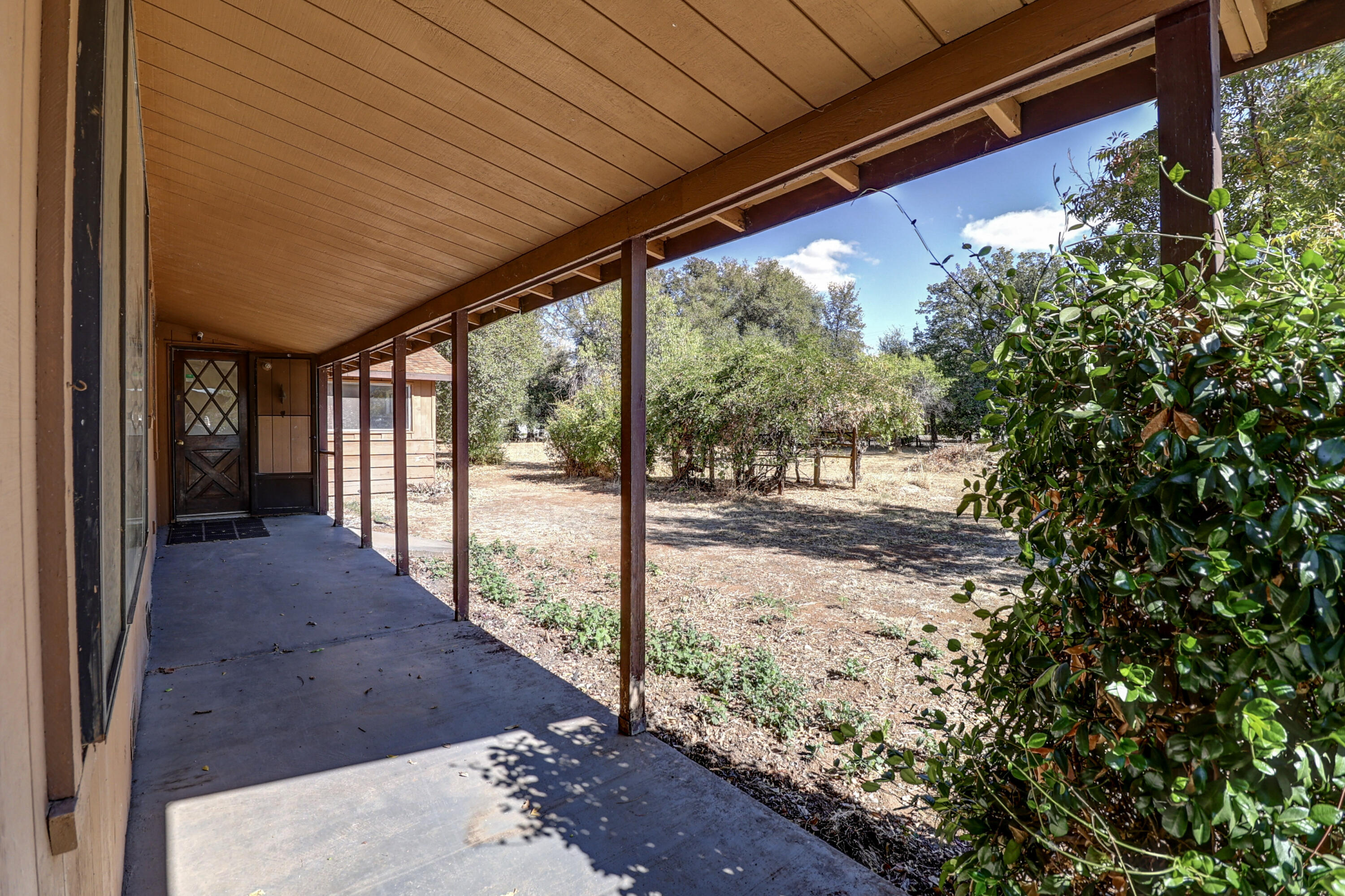 8606 Airport Road Redding, CA 96002 - Photo 8 of 44 8-IMG_1093_4_5_6_7