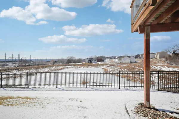 $540,000 | 1216 Oak Tree Court, Carver, MN 55315