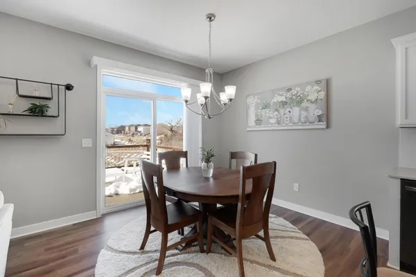 $540,000 | 1216 Oak Tree Court, Carver, MN 55315
