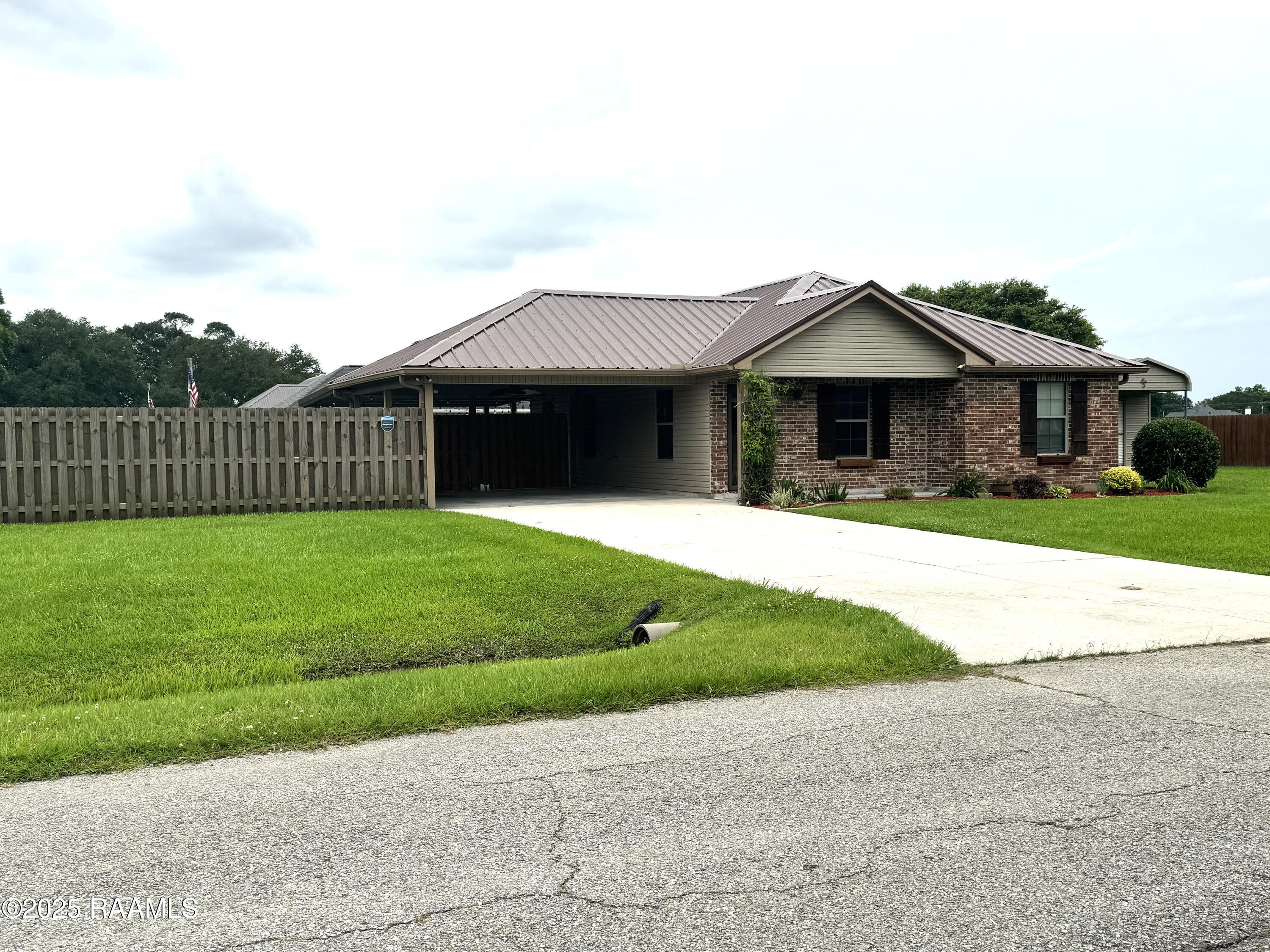 103 Ridge Run Lane Carencro, LA 70520 - Photo 4 of 25 IMG_5662