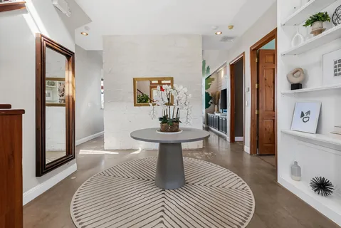 $1,375,000 | 10512 Lake Park Drive, Dripping Springs, TX 78620