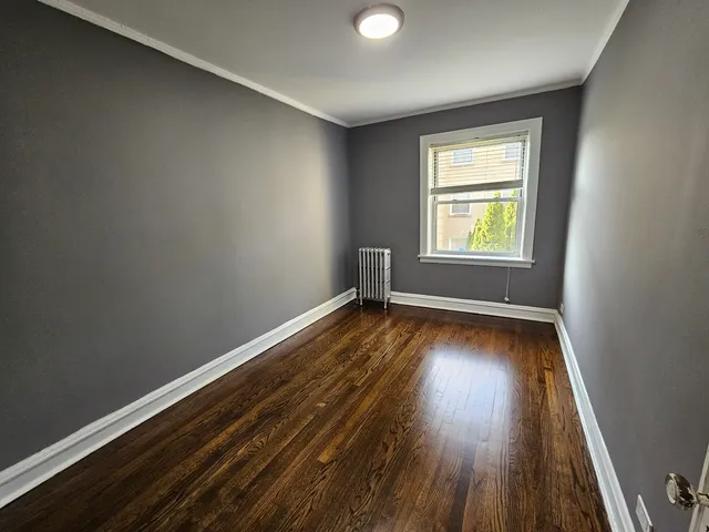 $1,349 | 6551 North Francisco Avenue, Unit 3B, Chicago, IL 60645