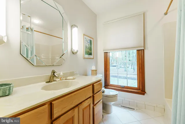 $625,000 | 59 Stone Mountain Lane, Marlton, NJ 08053