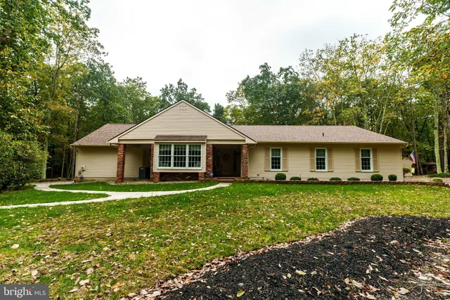 $625,000 | 59 Stone Mountain Lane, Marlton, NJ 08053