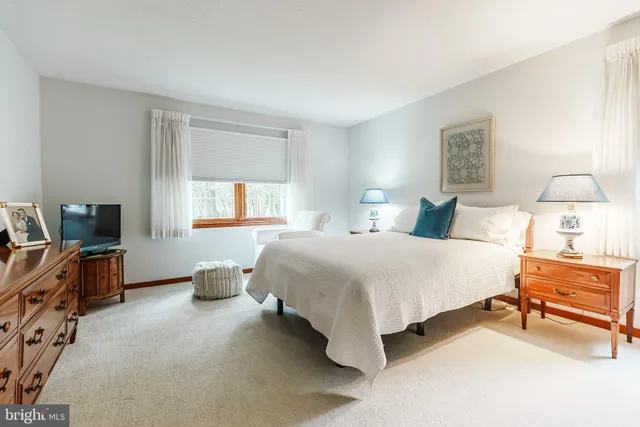 $625,000 | 59 Stone Mountain Lane, Marlton, NJ 08053