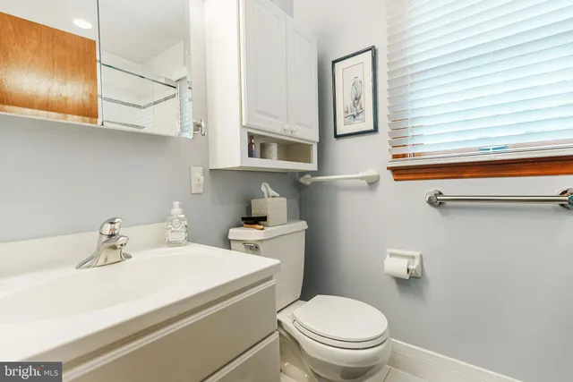 $625,000 | 59 Stone Mountain Lane, Marlton, NJ 08053