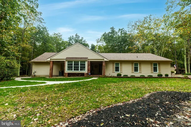 $625,000 | 59 Stone Mountain Lane, Marlton, NJ 08053