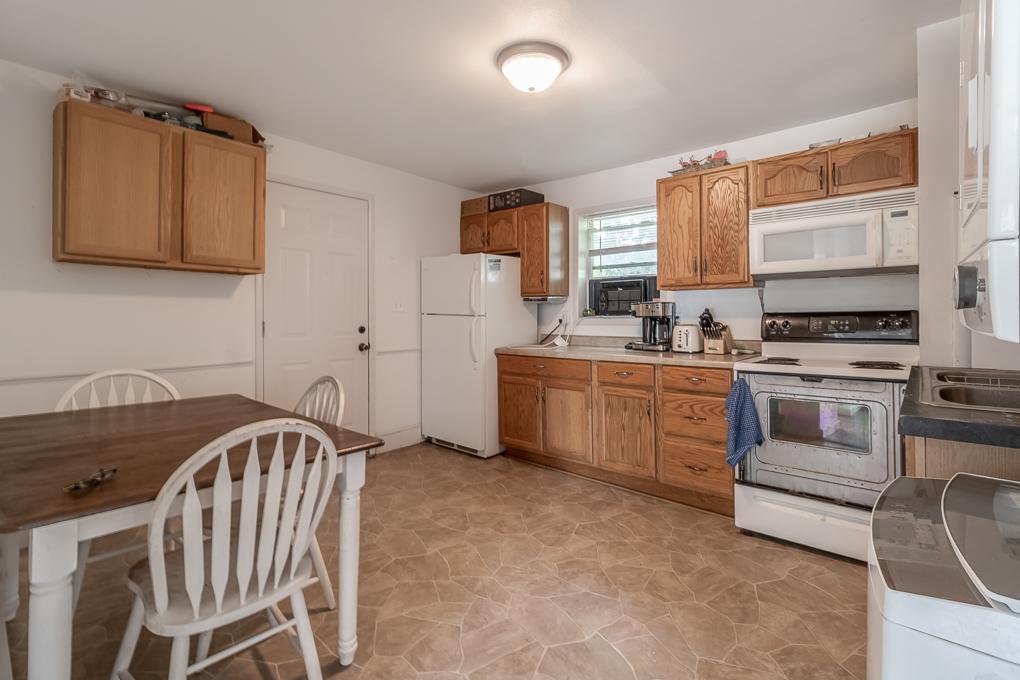 205 1st Street Southwest Dodge Center, MN 55927 - Photo 7 of 22