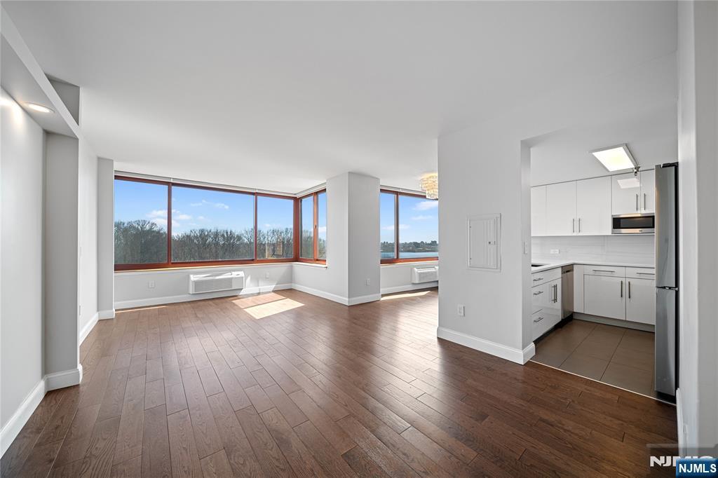 100 Old Palisade Road, Unit 1604 Fort Lee, NJ 07024 - Photo 13 of 45